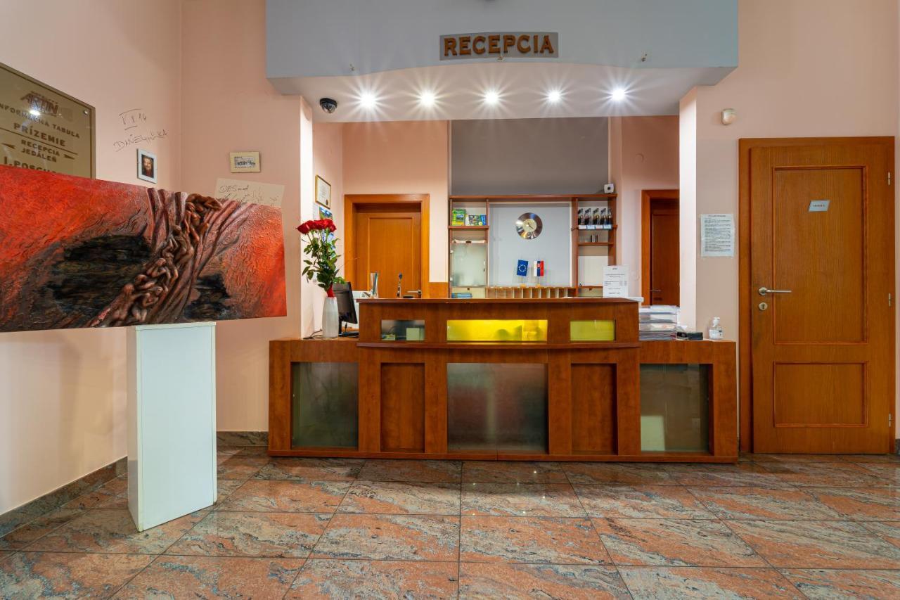 Hotel Artin Bardejov Exterior foto
